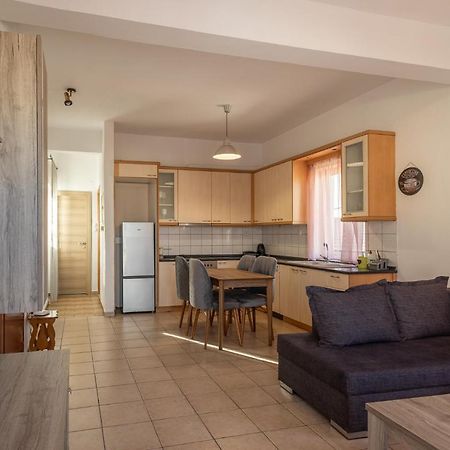 Deluxe Apartment La Larissa Exteriör bild